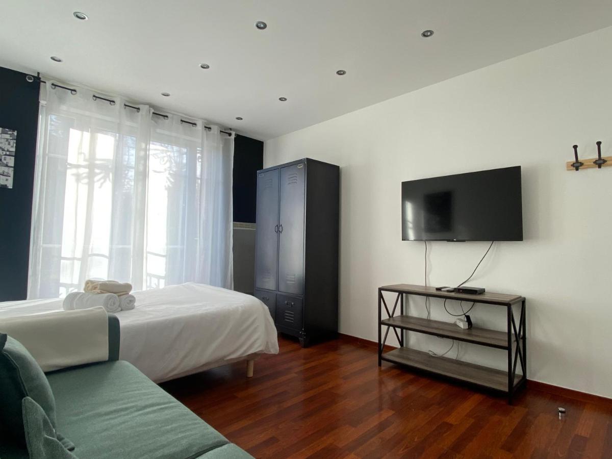 Residence 4T - 33 Bis Avenue Gaston Chauvin Aulnay-sous-Bois Exterior foto