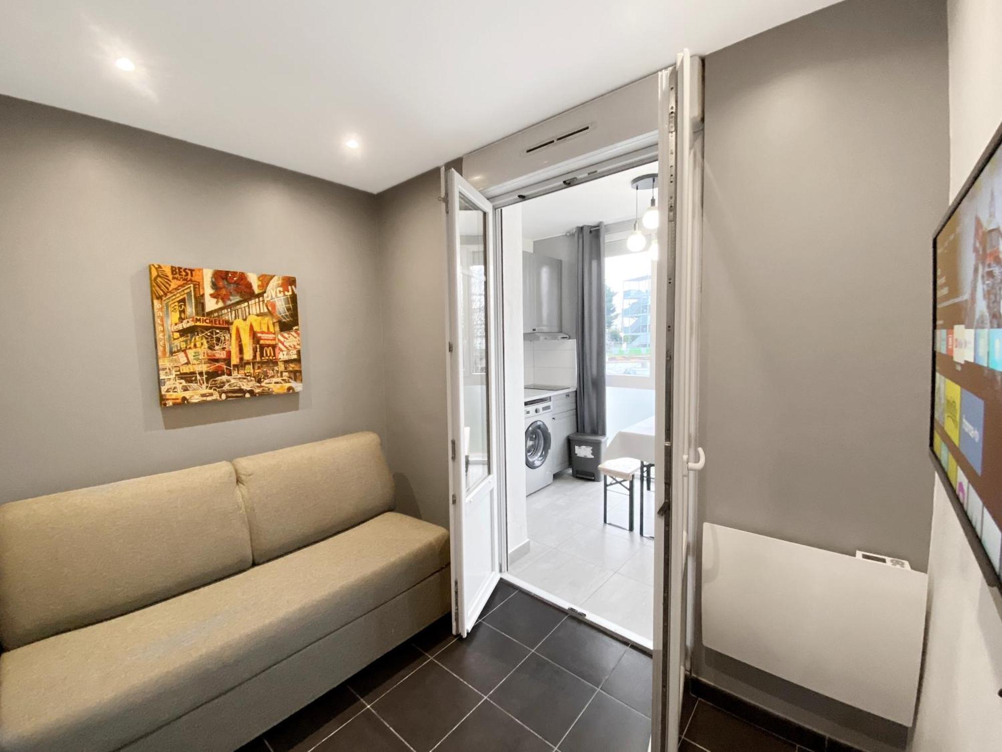 Residence 4T - 33 Bis Avenue Gaston Chauvin Aulnay-sous-Bois Exterior foto